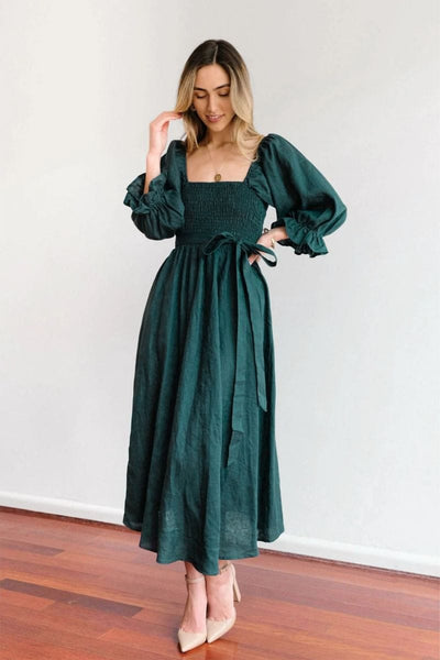 Tana | Robe française avec manches à volants