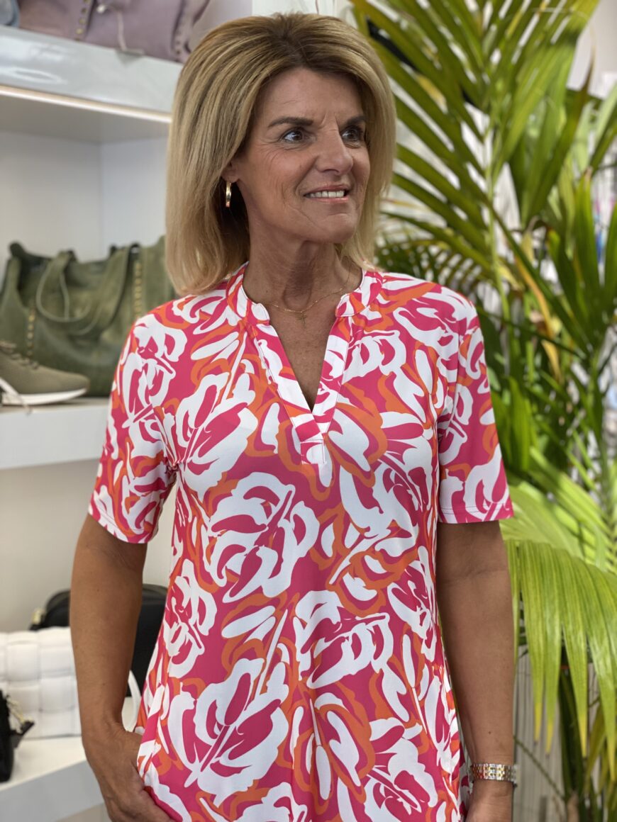 Eleonora™ | Robe à décolleté en V.
