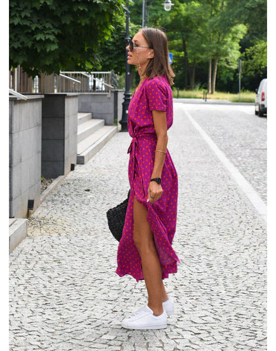 Suzanne - Élégante robe à décolleté en V