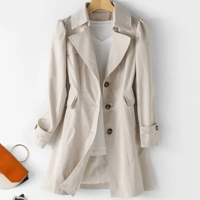 Laurian™ | Luxe légère dans un trench-coat intemporel