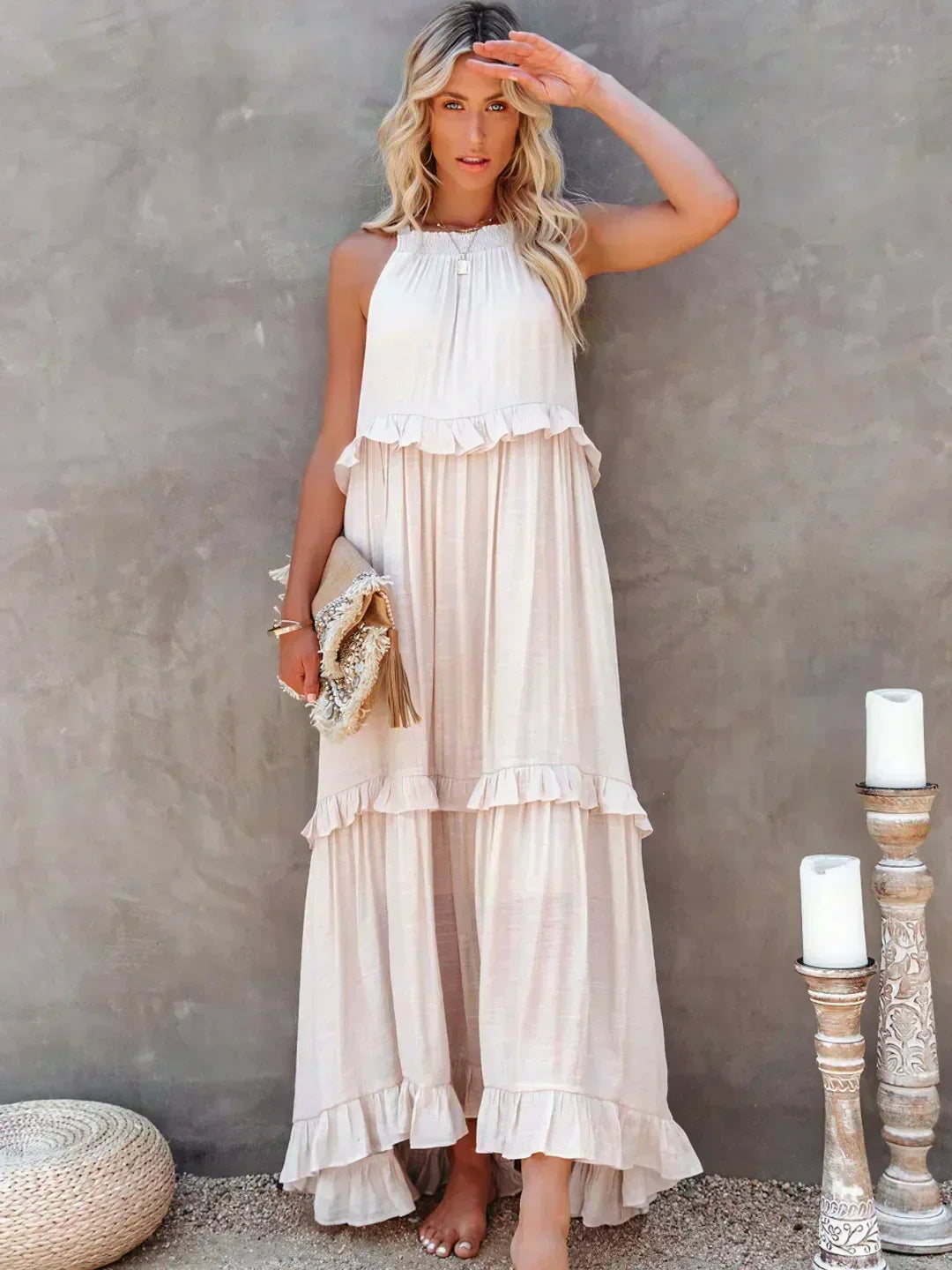 Sarah | Robe maxi avec volants et dos nu (Presque épuisé)