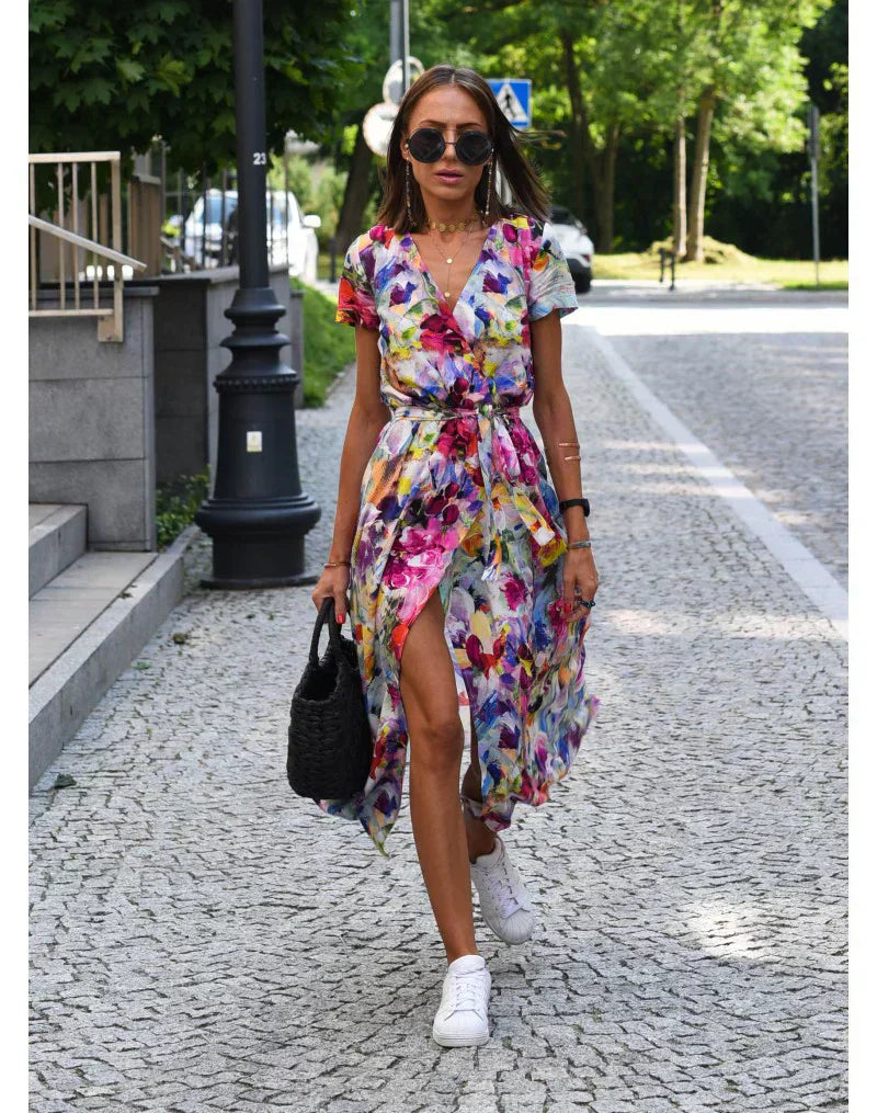 Suzanne - Élégante robe à décolleté en V