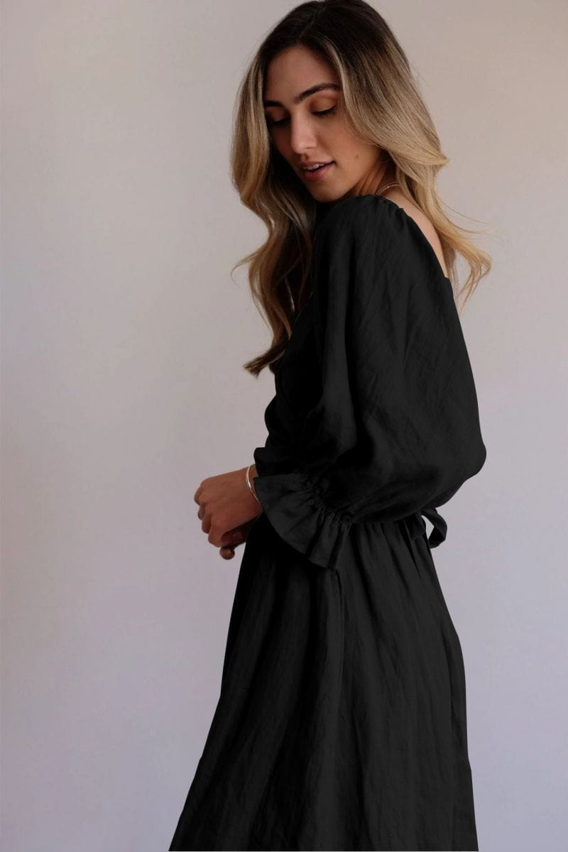 Tana | Robe française avec manches à volants